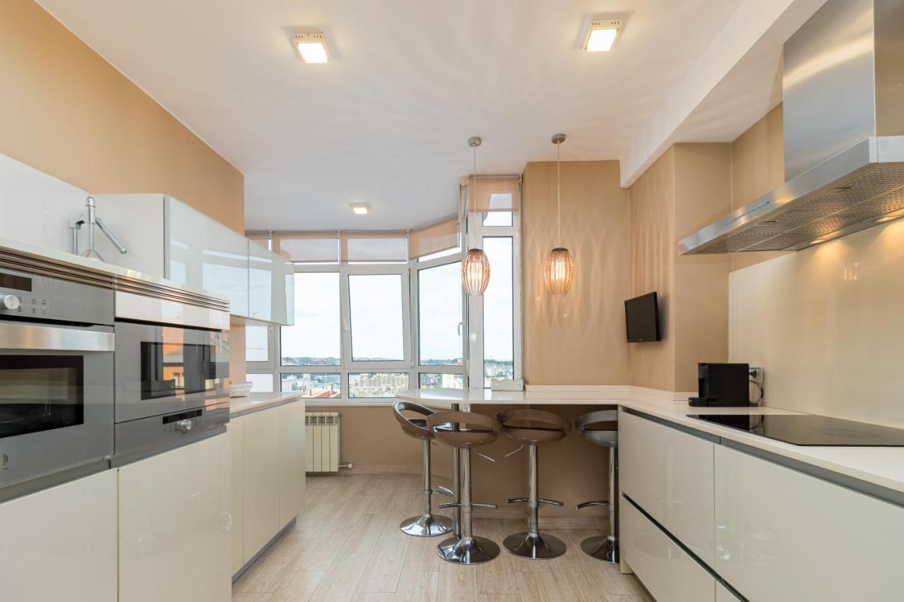 Apartamento Luminoso Cerca Playa Sardinero Con Parking Privado ซานตานเดร์ ภายนอก รูปภาพ