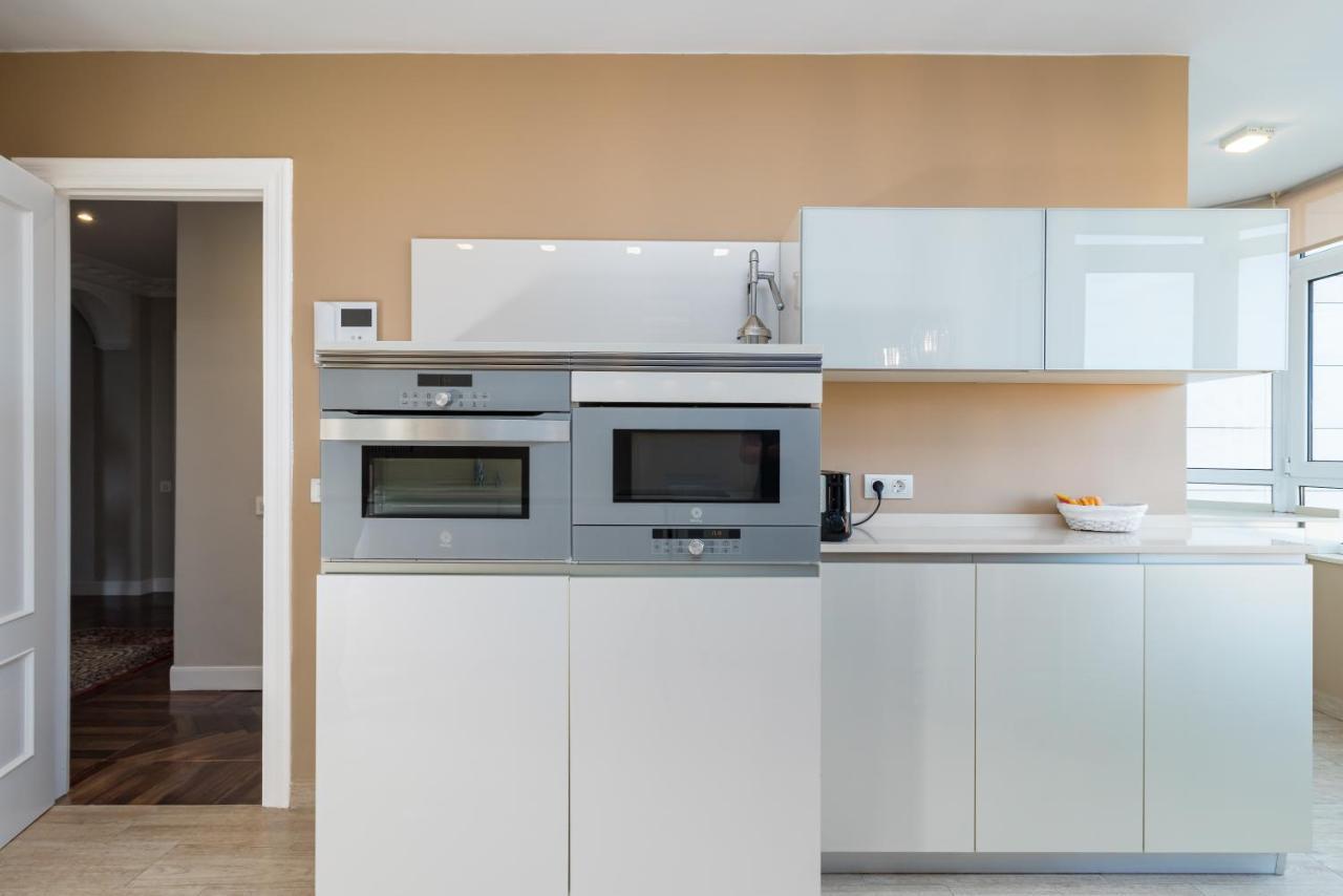 Apartamento Luminoso Cerca Playa Sardinero Con Parking Privado ซานตานเดร์ ภายนอก รูปภาพ